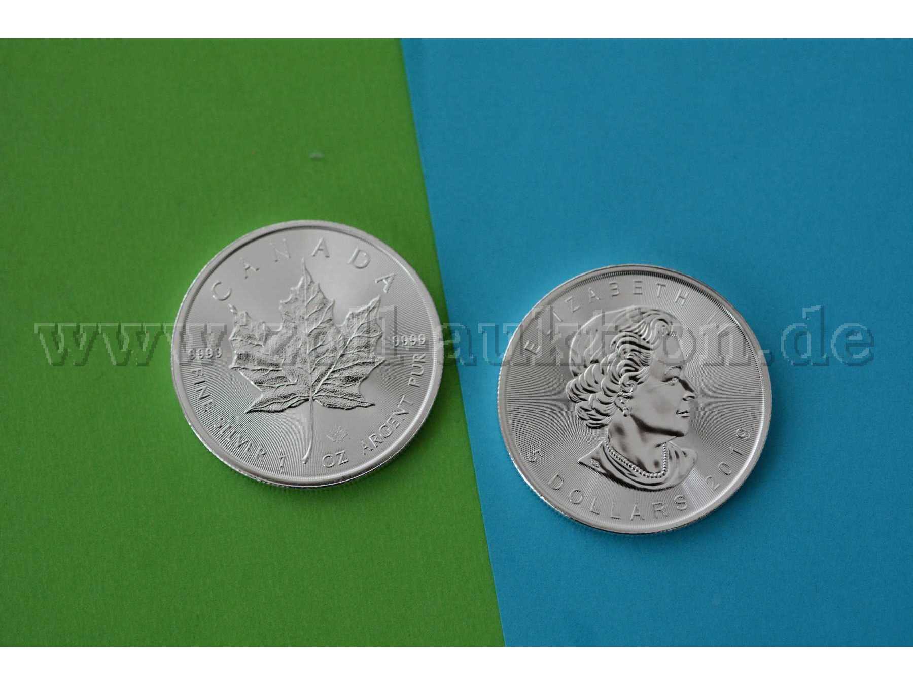 5 Kanadische
Dollar aus Silber 999,9/-