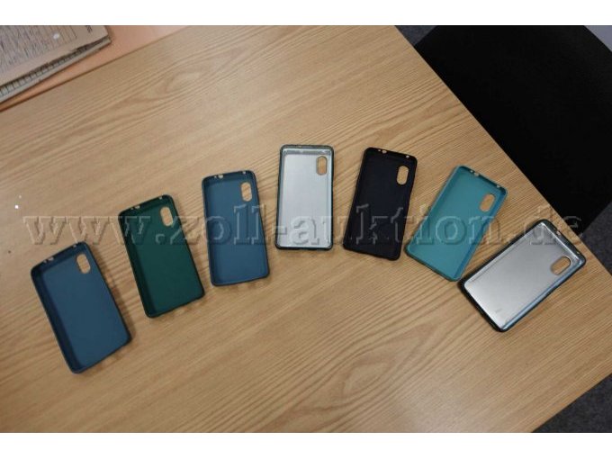 7 Cover für Smartphone Samsung X-Cover -gebraucht- (Innenseite)