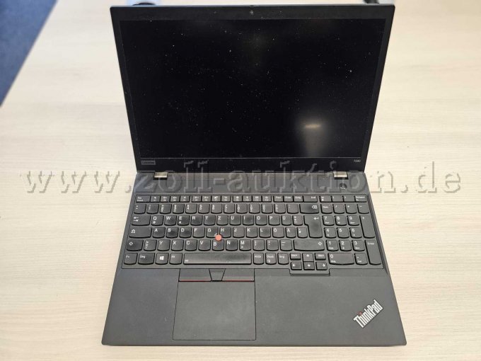 Frontansicht, schlechter Zustand