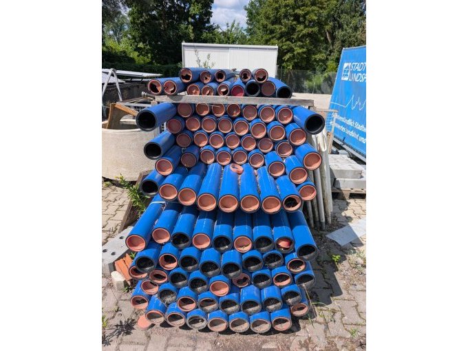 100 Stück Industrierohre aus PE 100-RC