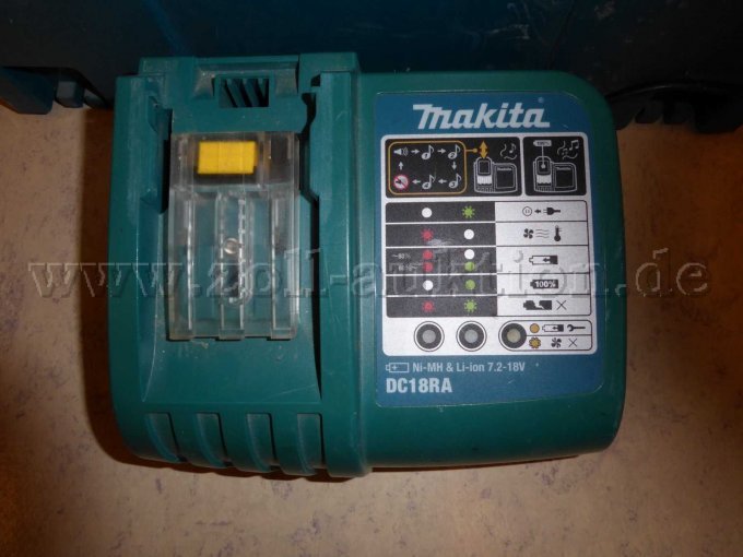 Makita Ladegerät