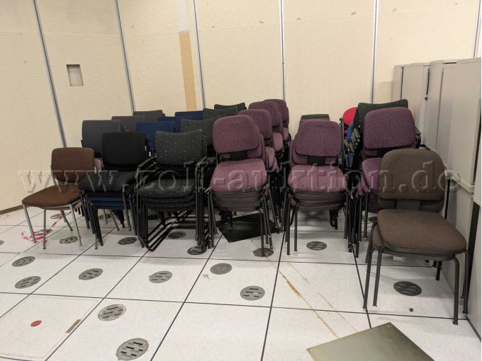 Besucherstühle_Bild_2