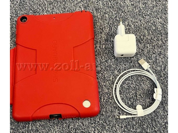 1 iPad Netzteil Kabel Schutzhülle Rückseite