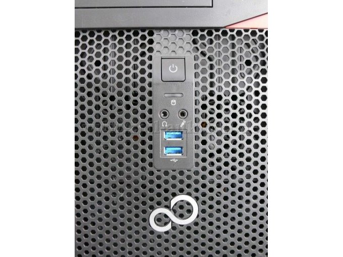 10 Arbeitsplatzcomputer Modell Fujitsu ESPRIMO P556/E90+ – foto 2 – kavel bij Zoll-Auktion, Tübingen