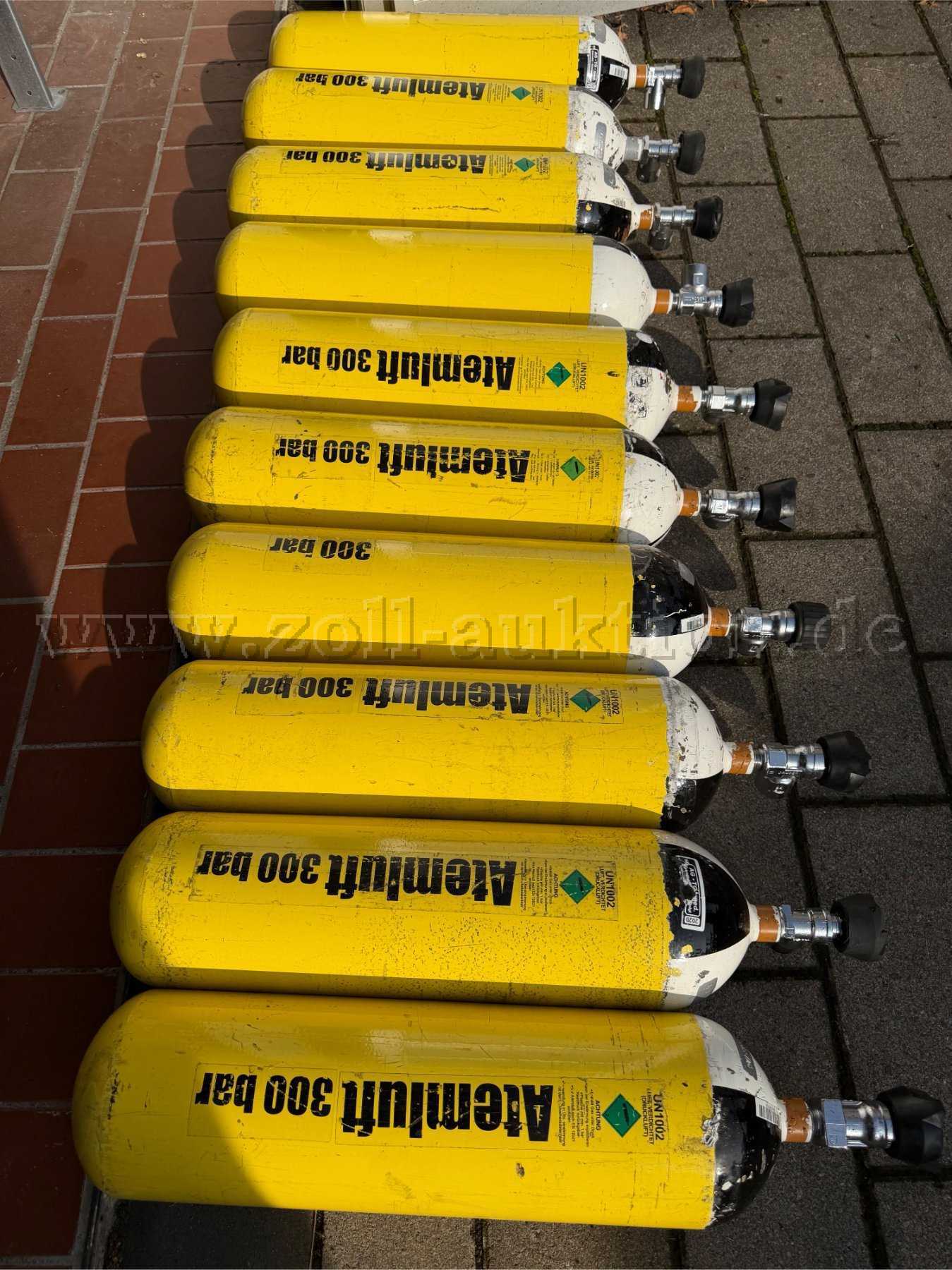 10 Dräger and MSA Auer breathing air cylinders