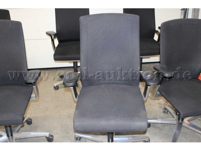 Stuhl mit loser Tiefenverlängerung