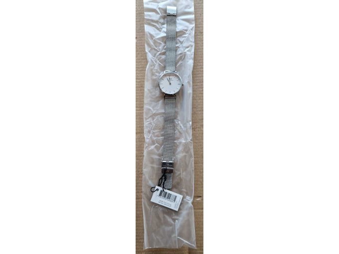 Uhr mit Armband