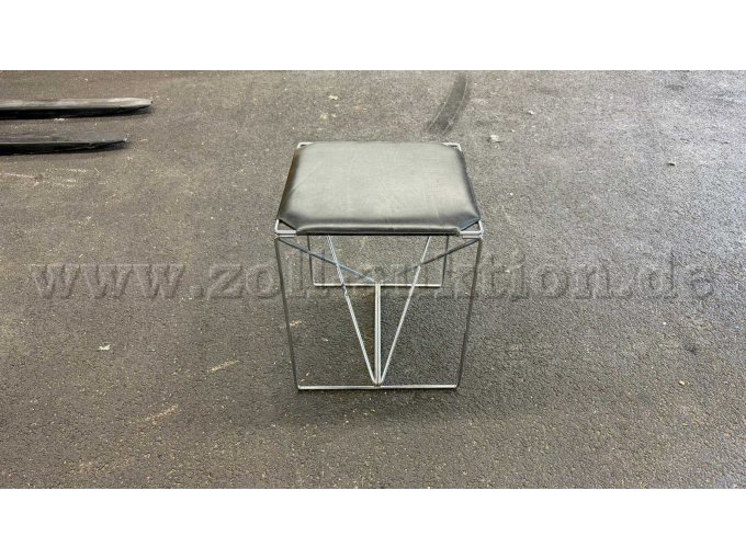 Hocker Hocker