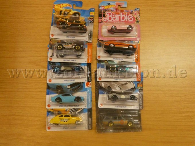 10 Hotwheels
