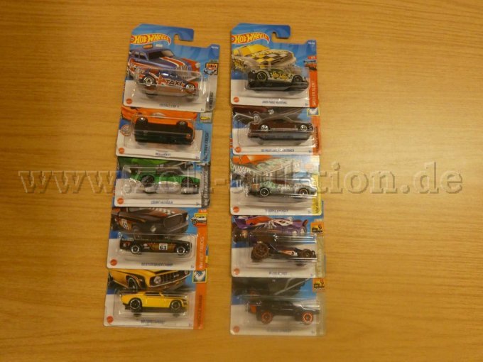 10 Hot Wheels