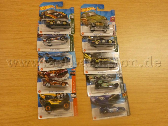 10 Hot Wheels