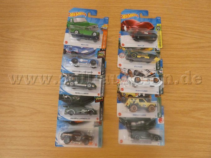 10 Hot Wheels