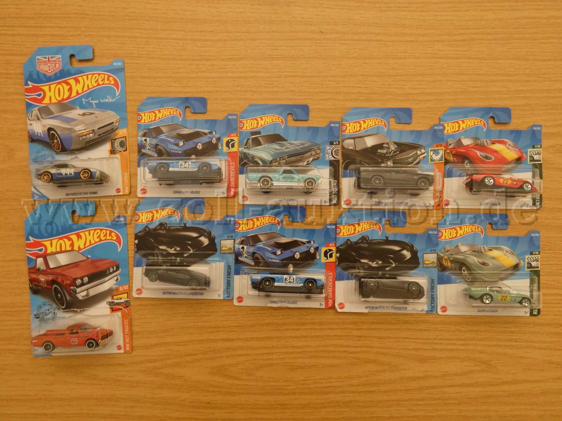 10 Hotwheels