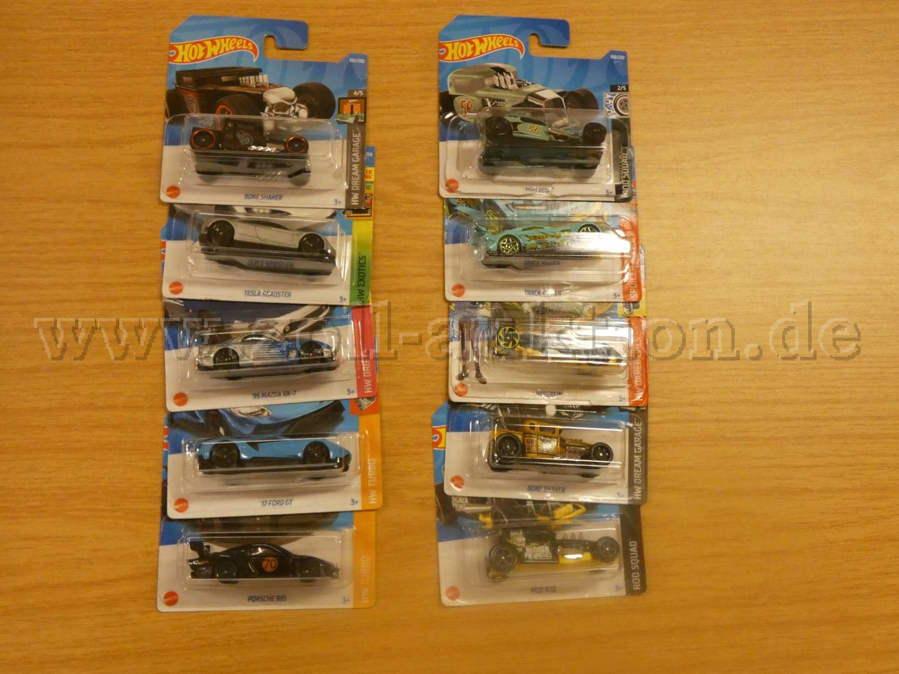 10 Hot Wheels