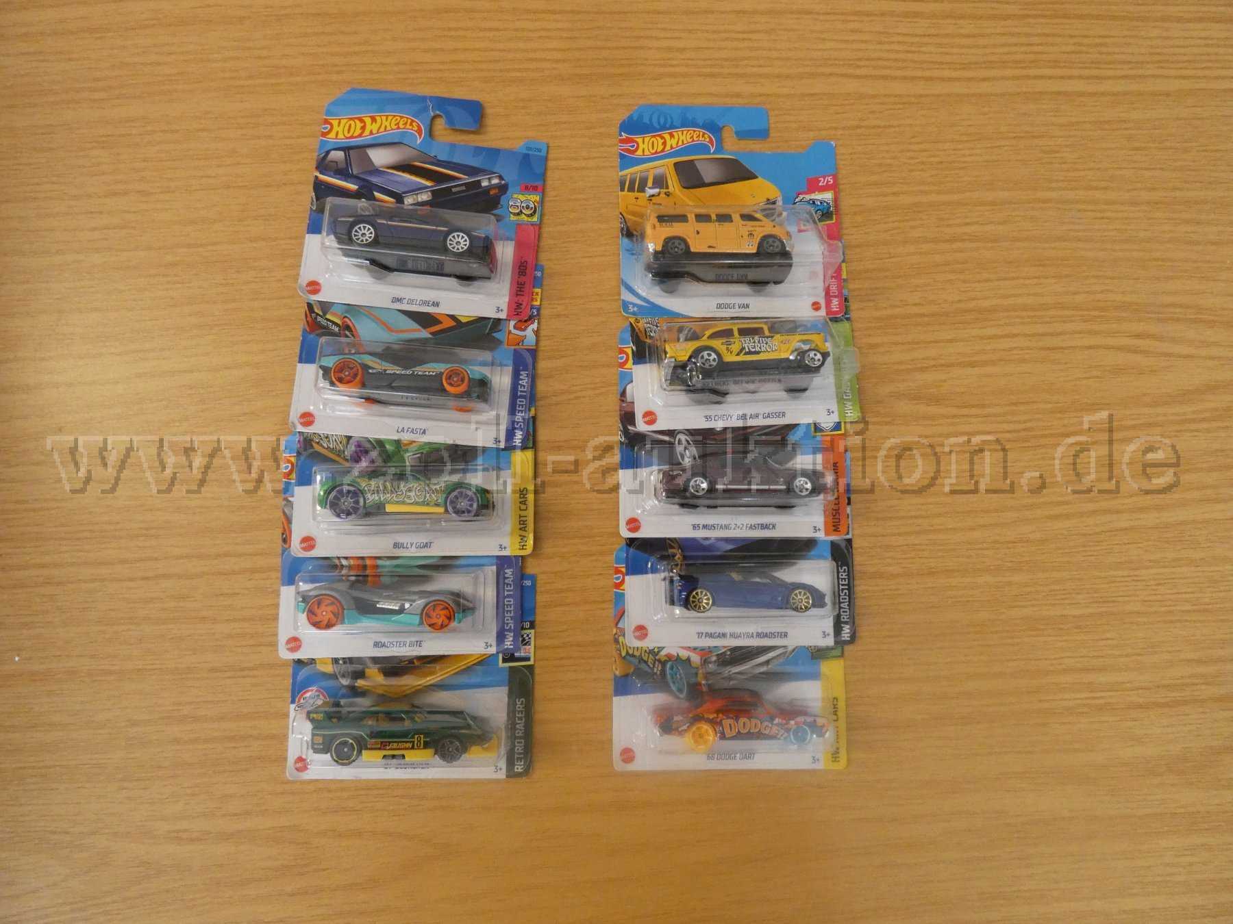 10 Hot Wheels