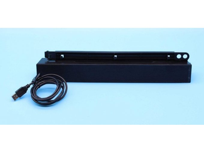 Soundbar mit USB-Anschlusskabel (Frontansicht)