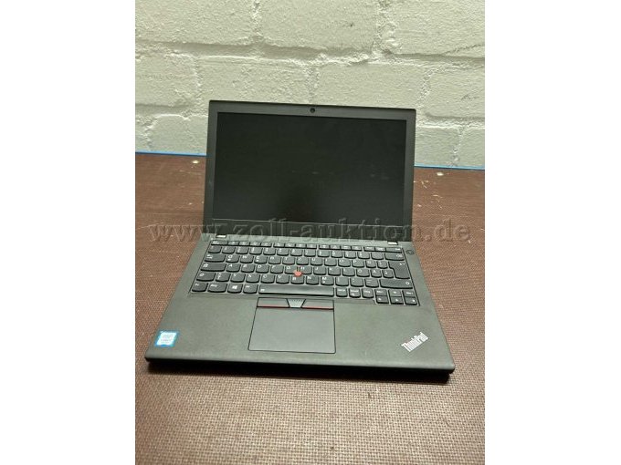 Notebook aufgeklappt