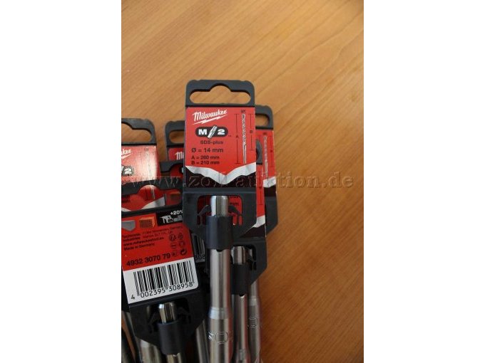 10 Milwaukee Hammerbohrer-M2-SDS-plus 14mm-210x260mm – foto 2 – kavel bij Zoll-Auktion, Aachen