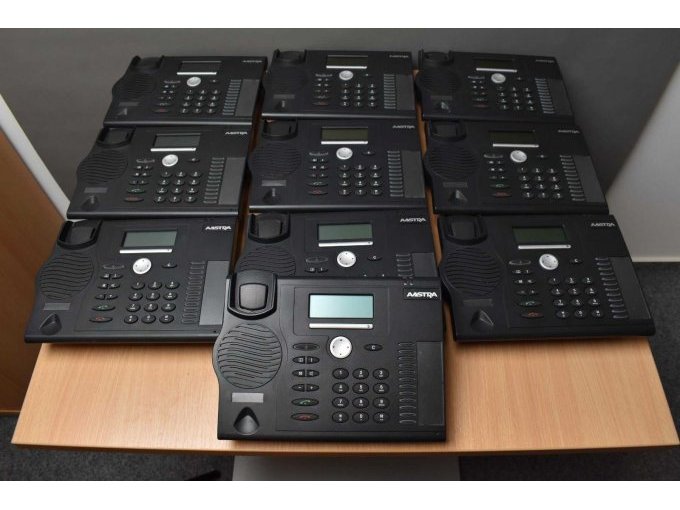 Mitel / Aastra 5370IP Telefon
Gesamtansicht ohne Hörer