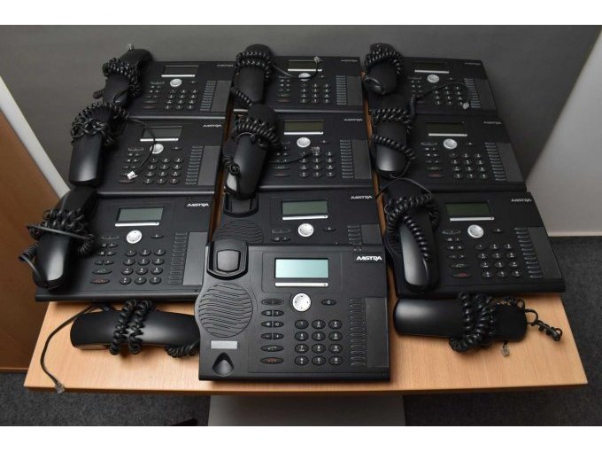 Mitel / Aastra 5370IP Telefon
Gesamtansicht