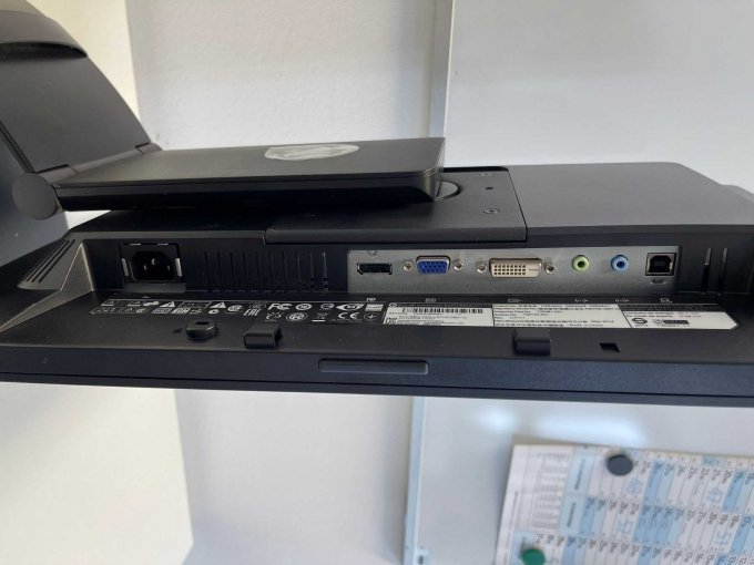 Monitor Anschlüsse