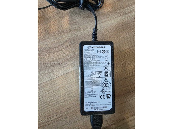 10 Motorola WPLN4199B Impres Adaptive Single Unit Charger – foto 3 – kavel bij Zoll-Auktion, Hamburg