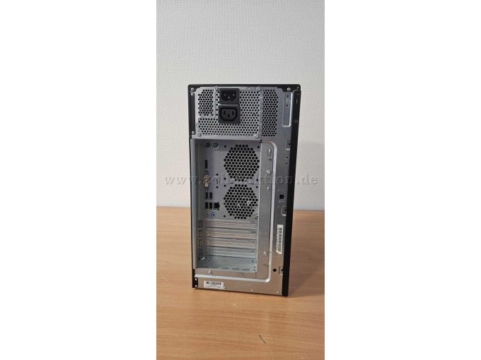 P557 hinten