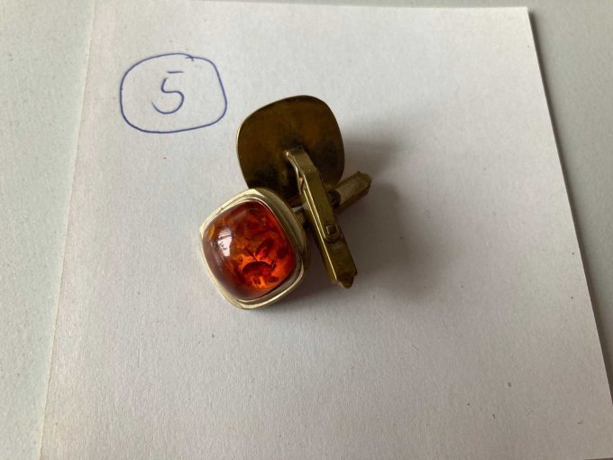 Manschettenknöpfe zu 5)