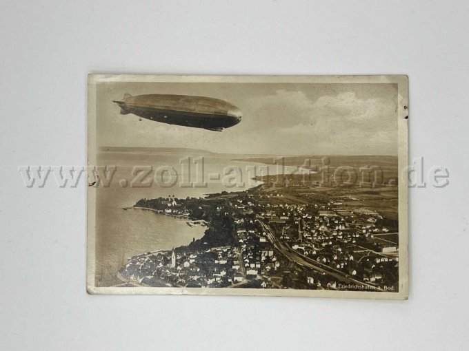 Zeppelin und Landschaft