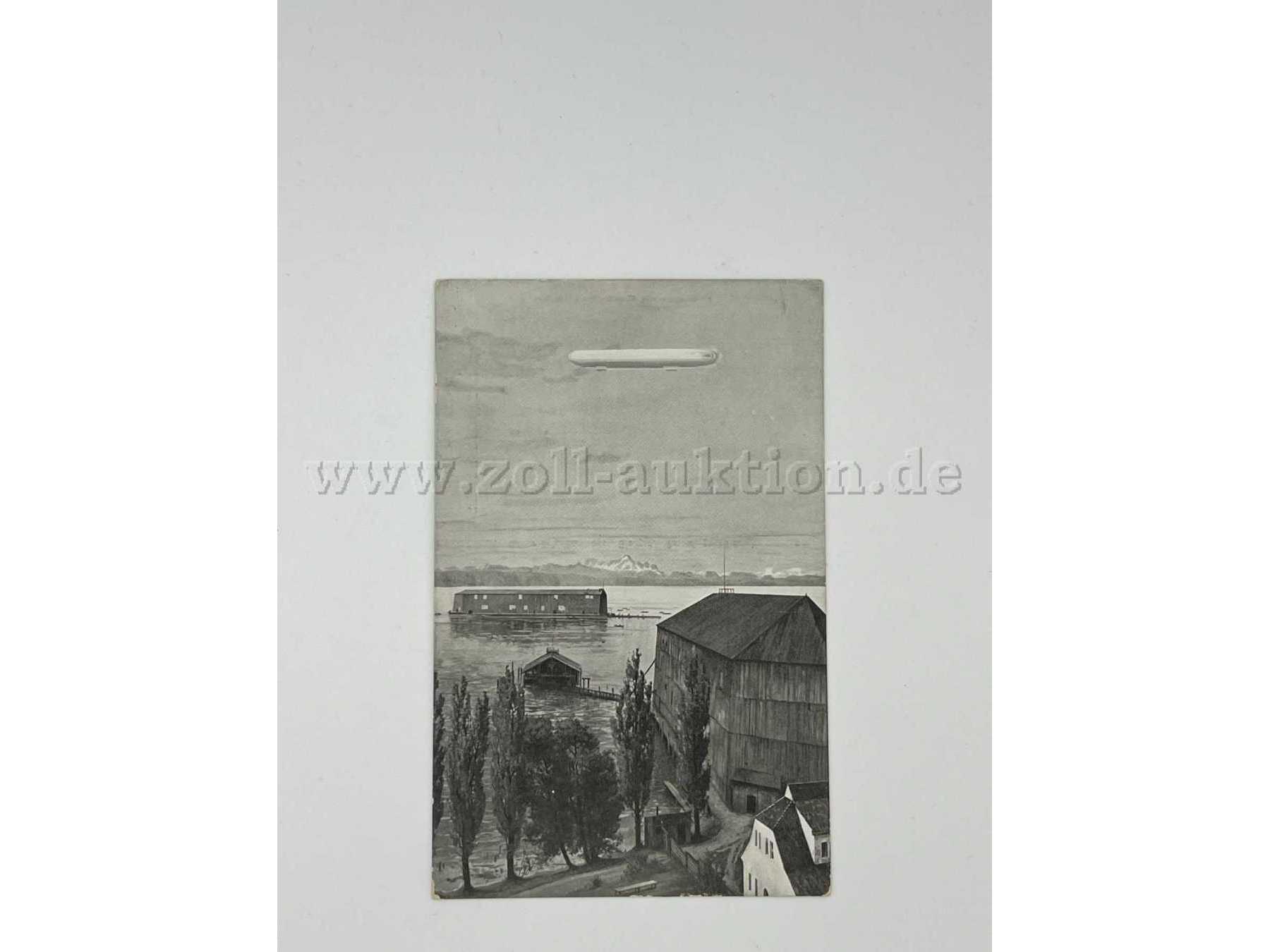 Zeppelin und Landschaft
