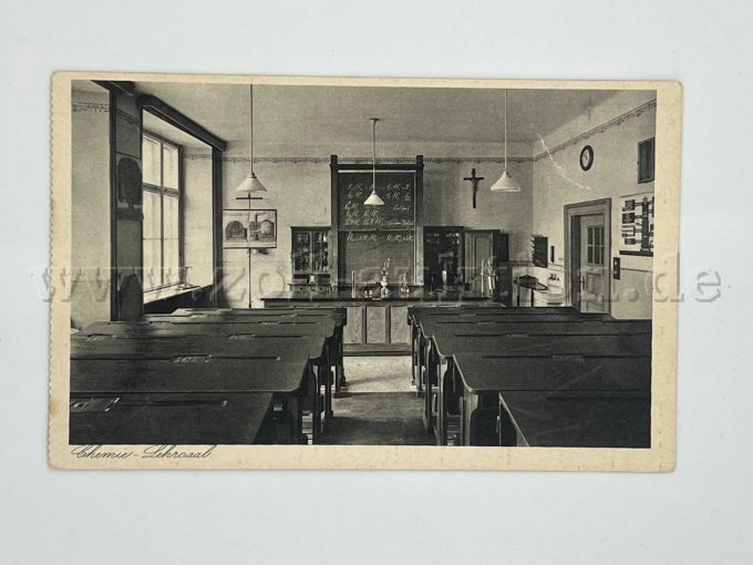 München, Mädchen-Erziehungs-Institut
Chemie-Lehrsaal