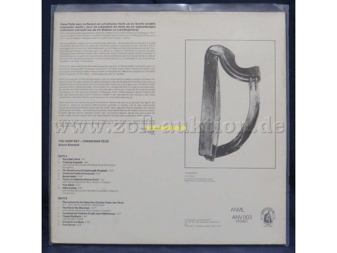 Alison Kinnaird plays the Scottish Harp "THE HARP KEY,  GRANN NAN TEUD“