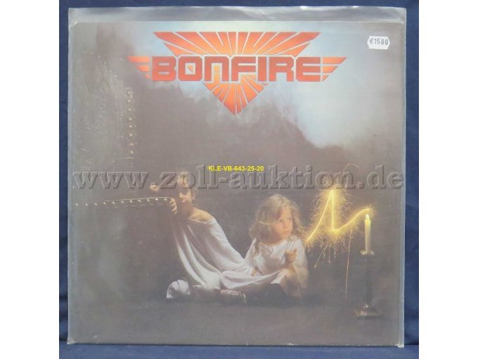 BONFIRE „DON´T TOUCH THE LIGHT“