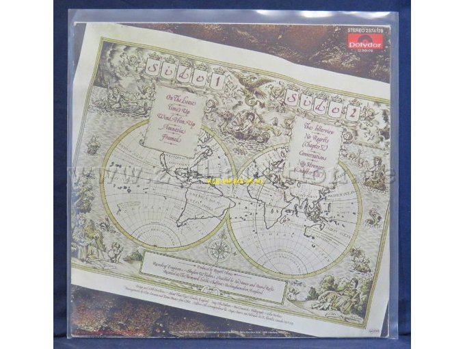 SAGA / „Worlds Apart“