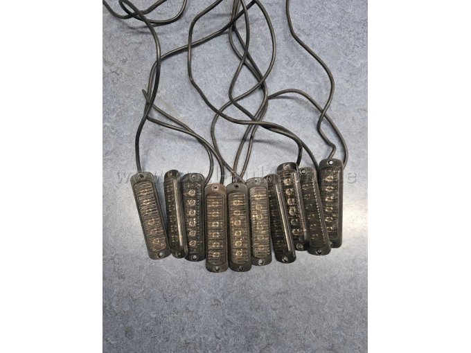 Gesamtansicht der Standby L52 LED Blitzer Gesamtansicht der Standby L52 LED Blitzer