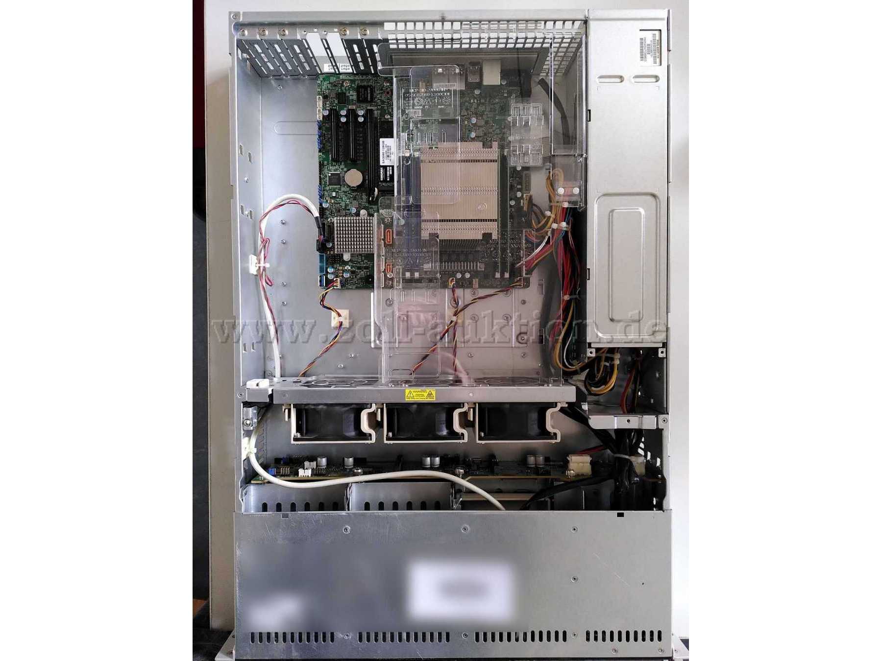 Gesamtansicht Server Oben
