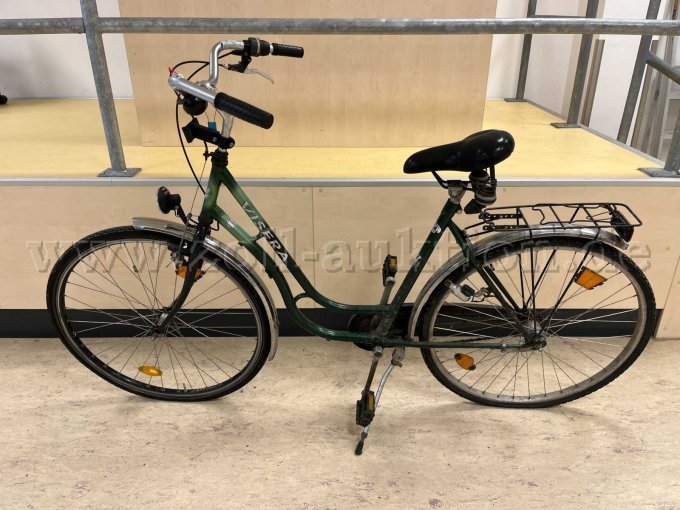 10 defekte Bastler-Räder und Ersatzteilespender – foto 10 – kavel bij Zoll-Auktion, Hamburg