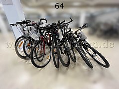 Übersicht Konvolut (von links nach rechts): Wheeler, Batavus, Cambridge, Torrek, MGI, Cube, Rockrider, McKenzie, Kalkhoff, Rixe