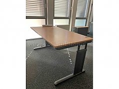 Schreibtisch höhenverstellbar_Einzelansicht