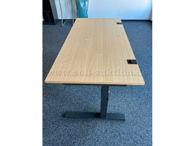 Ansicht Schreibtisch kurze Seite