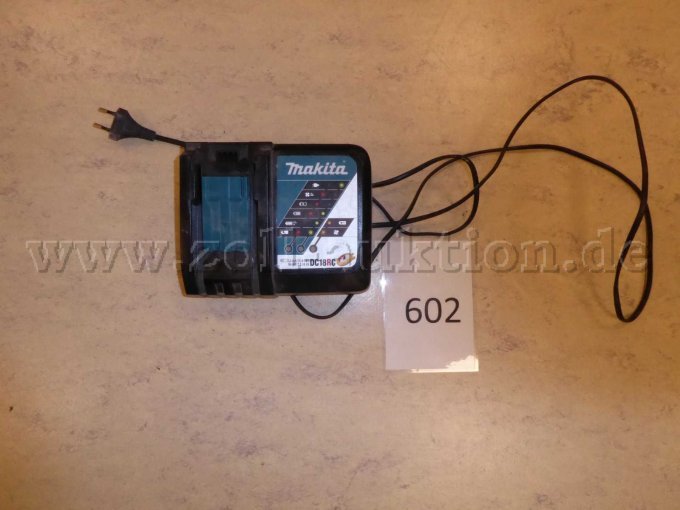 Akkuladegerät Makita
