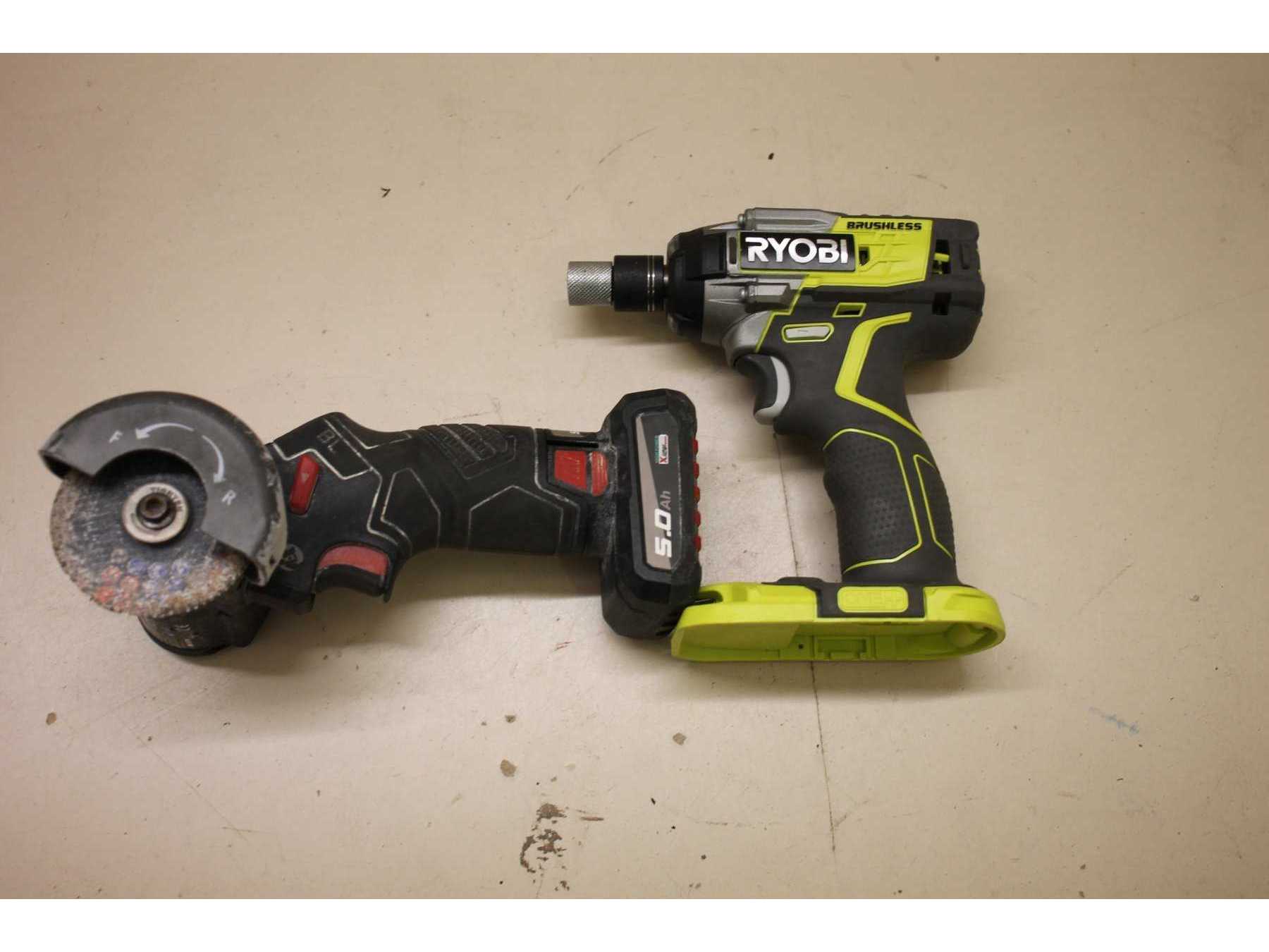 1 Akku- Trennschleifer „Parkside“ PPWSA & 1 Akku-Schrauber „Ryobi“ Brushless – ohne AKKU