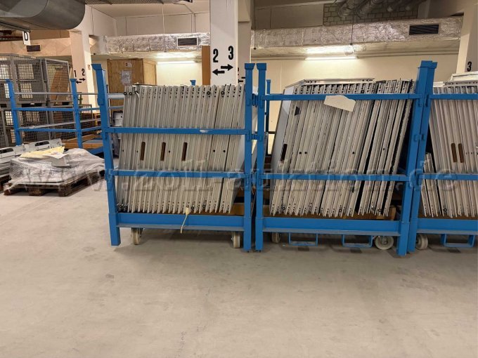 Mila Wände gestapelt_seitlich