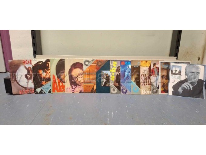 7" Singles