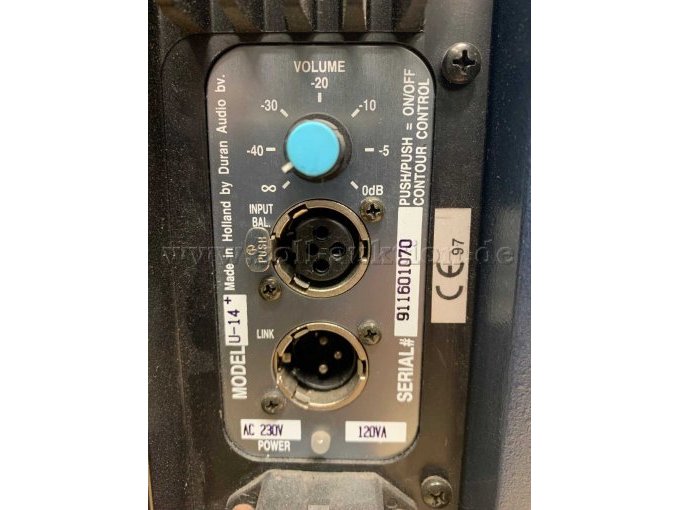 Aktivlautsprecher AXYS 014_Typenschild