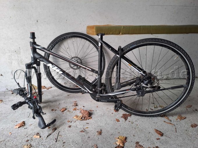 Detailansicht KTM itero cross Trekkingrad