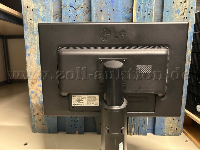 LG W2242PK-SS