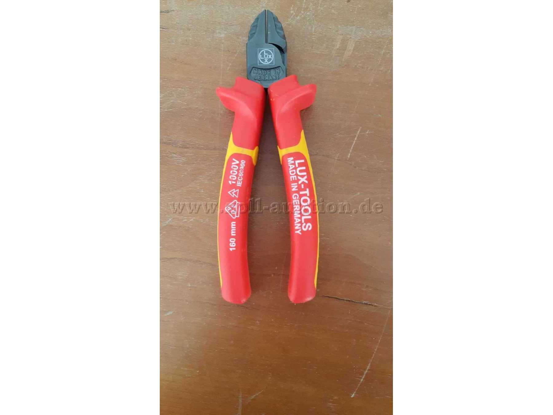 1 Lux  Schneidezange 160 mm
DVE Kennzeichnung