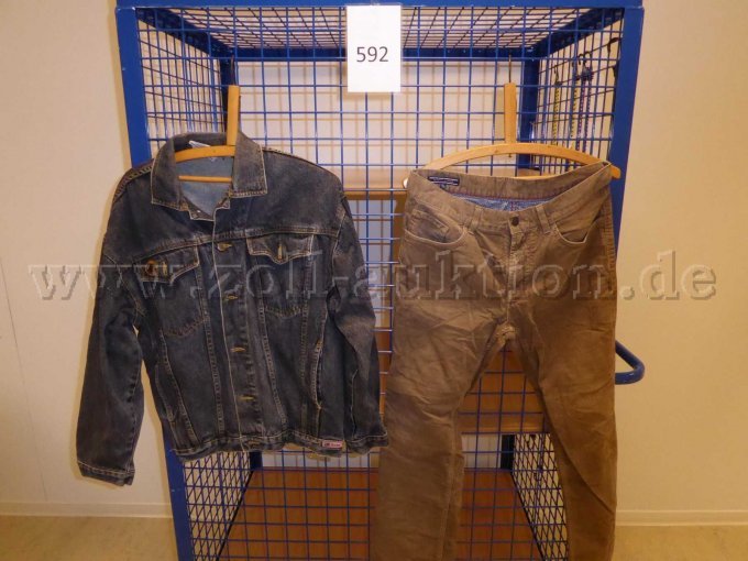 Jeansjacke, Cordhose