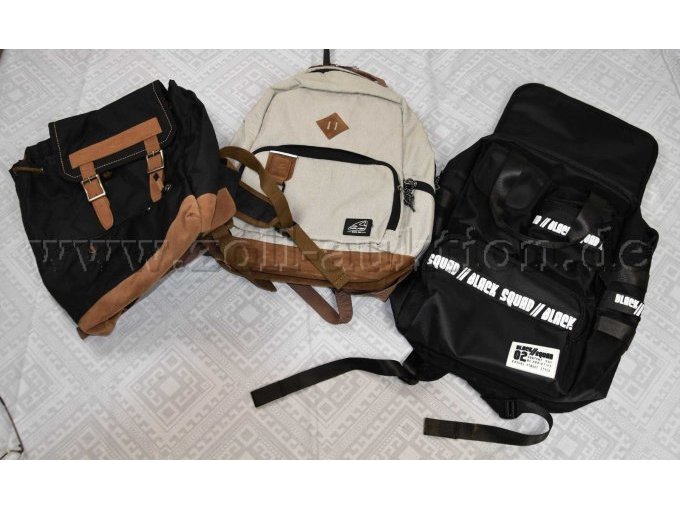 3 Rucksäcke der Hersteller "Camel", Walker" und Black Squad"